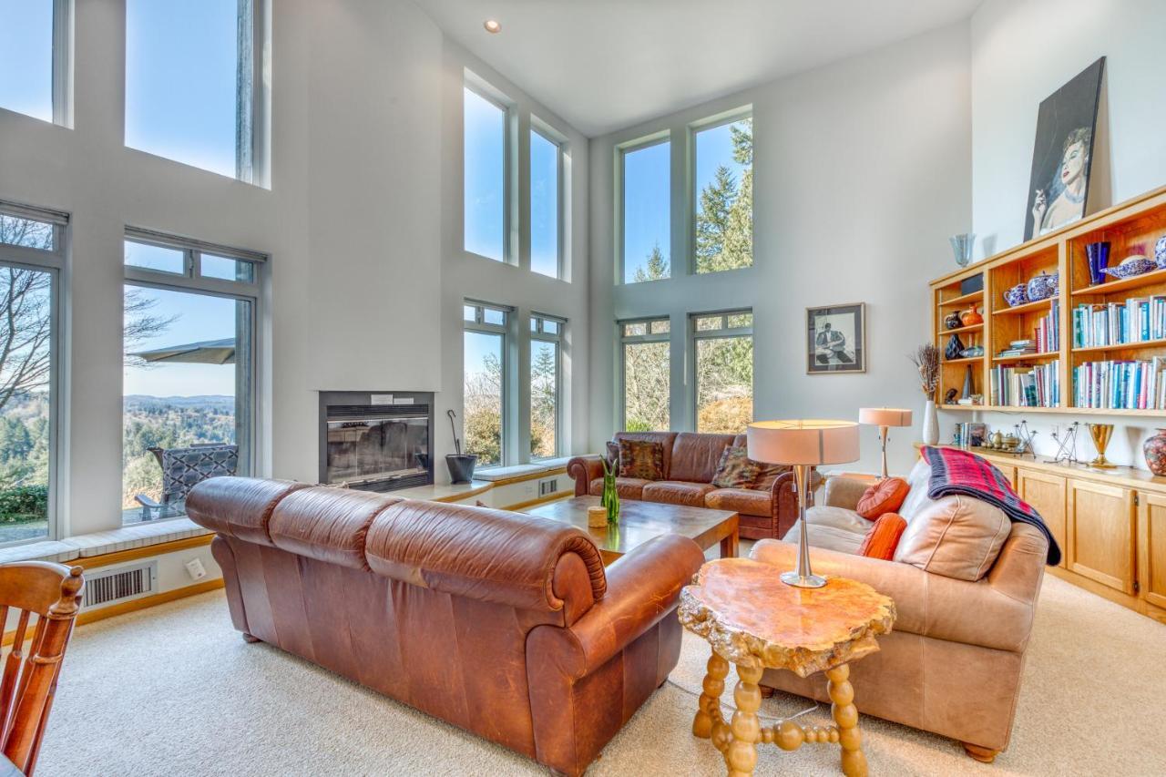Forest Ridge Retreat Coos Bay Dış mekan fotoğraf