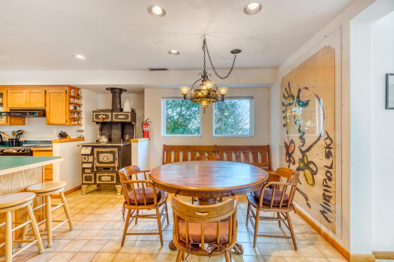 Forest Ridge Retreat Coos Bay Dış mekan fotoğraf